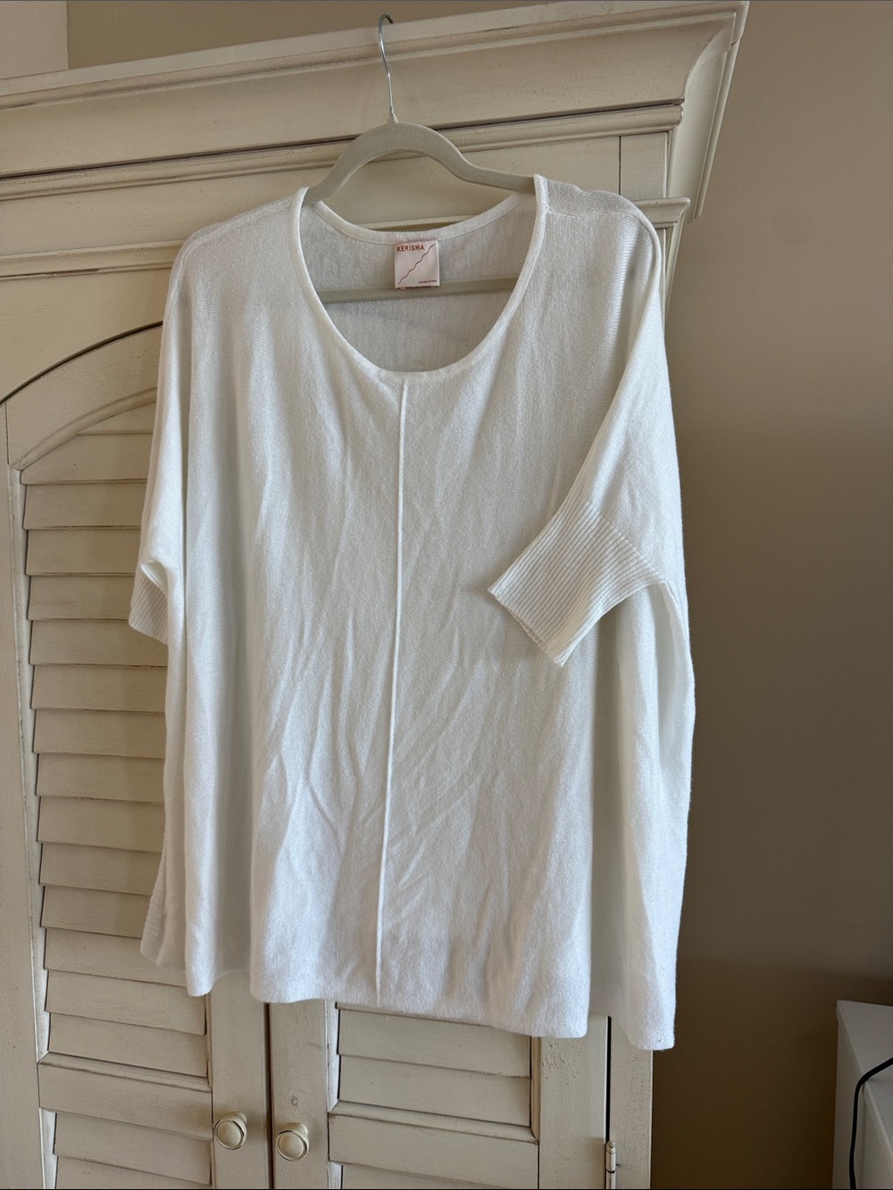 Kerisma White Scoop Neck Long Sleeve Top